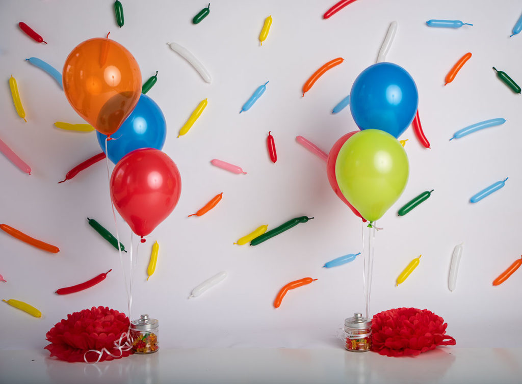 sprinkles diy backdrop made out of balloons, balloon photography backdrop, balloon sprinkles