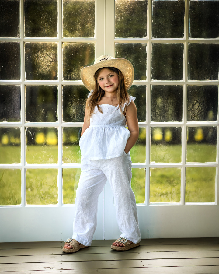 (Girl in white outfit with hat — at the barn)
Keyphrase: Rustic Barn Child Portrait Holmdel NJ
